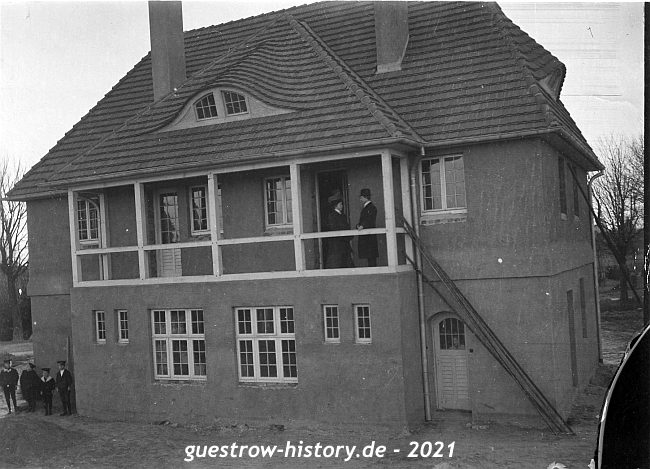 1911 - Güstrow - Neukruger Strasse 25/26