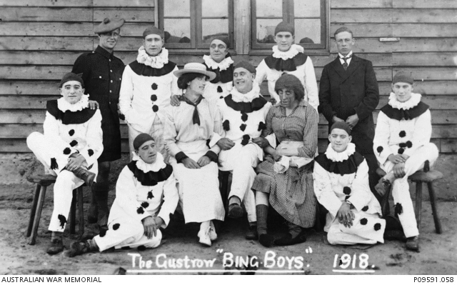 1918 - Güstrow - Krieggefangenenlager - The Güstrow Bing Boys